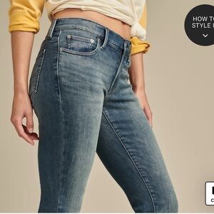 Lucky Brand Women's Blue Jeans